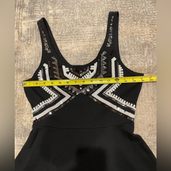 Express Aztec Sequin Sleeveless Fit & Flare A-Line Skater Dress Black Size Small - Picture 8 of 9